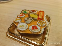 -旋转餐厅·海鲜自助(昆明锦江大酒店)