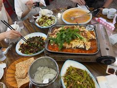 -邹胖哥好好吃餐馆(荔波美食街店)