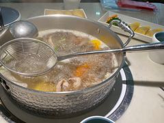 -左庭右院鲜牛肉火锅(浦江欢乐颂店)
