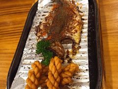 -老东镇啤酒屋海鲜加工·蒸汽海鲜·海鲜烧烤(台东店)