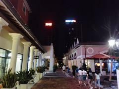 -佛罗伦萨小镇广佛名品奥特莱斯(疏港路店)