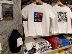 -优衣库(青岛伟东乐客城店)