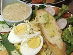 -丽莎沙拉轻食餐厅(国贸店)