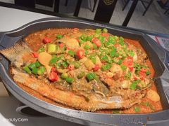 -江边城外烤全鱼(世茂广场店)