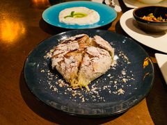 摩洛哥传统鸡肉杏仁卷-Tajine Moroccan塔金摩洛哥中东餐厅