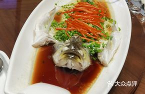 Hundred Colors Sauce Scallion Oil Large White Fish