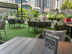 -深圳温德姆至尊酒店·大堂吧·户外花园