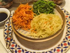 -SEEUNARI西域娜依新疆菜(环宇广场店)