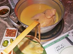 花胶鸡煲-禄婶鸡煲·打边炉