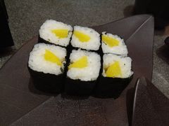 新香小卷-禾绿寿司·定食·拉面·烧炸(喜荟城店)