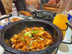 特色石锅鱼-牛头鱼庄·地道广西菜(鲁班店)