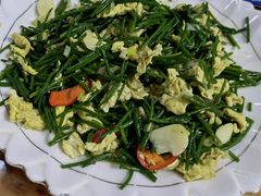 -苏莱特色牛骨滩羊手抓馆(长城东街总店)
