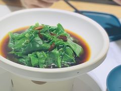 捞汁木耳菜-千稻剁椒大鱼头(CityOn熙地港店)