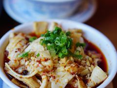 土冒黄喉-炉小二铜锅牛蛙•川湘菜(三里屯店)