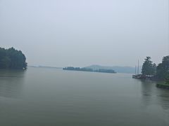 -海底捞火锅(天鹅湖银泰店)