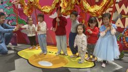 -MINI MARS KIDS CLUB亲子家庭中心(长宁天山店)