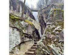 -秦岭终南山世界地质公园翠华山景区