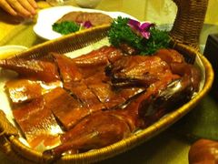 脆皮烤鸭-老广酒楼(樱花店)