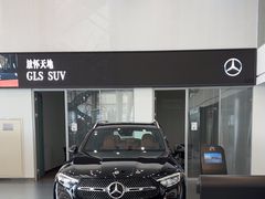 -天津波士信达奔驰4S店(卫津南路店)