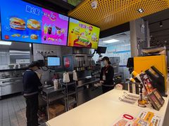 -麦当劳(郑州正弘城店)
