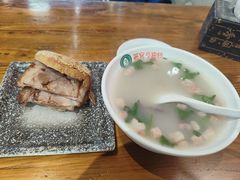 -老天桥酱肉烧饼夹肘子(天桥店)