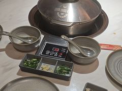 -喃喃椰·糟粕醋·椰子鸡火锅(七堡花园店)