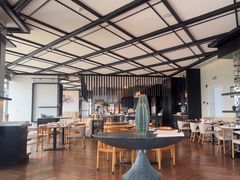 -瑰丽酒店·海吧·天际下午茶·现场DJ·天台酒吧