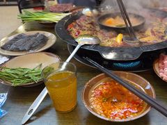 -黄潇洒老火锅(九眼桥宏济巷店)