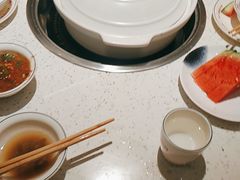 -三人行骨头王火锅(长寿店)