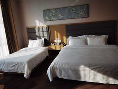 -兴芮温泉度假区