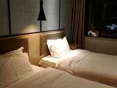 -柏曼酒店(合肥国购广场三里庵地铁店)