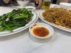 -明本湛江鸡•海鲜小厨(陈家祠店)