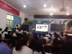 -成都濑川外国语学校