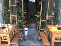 -大众跷脚牛肉馆·非遗传承单位(峨眉山店)