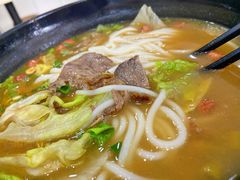 -龙记桂林米粉(财满街店)