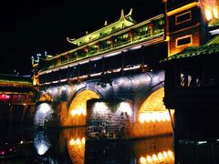 -天下凤凰大酒店