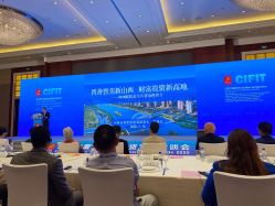 点击看大图 -上海雅居乐万豪侯爵酒店·宴会厅