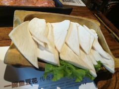 杏鲍菇-老牌坊云南鱼豆花火锅(爱建店)