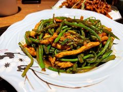 扁豆肉丝-娄三少春饼·烤鸭(合生汇购物中心店)