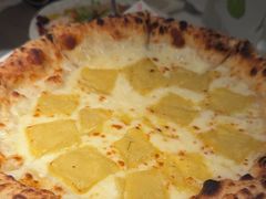 -春树下·树屋花房西餐厅(罍街AS1980店)