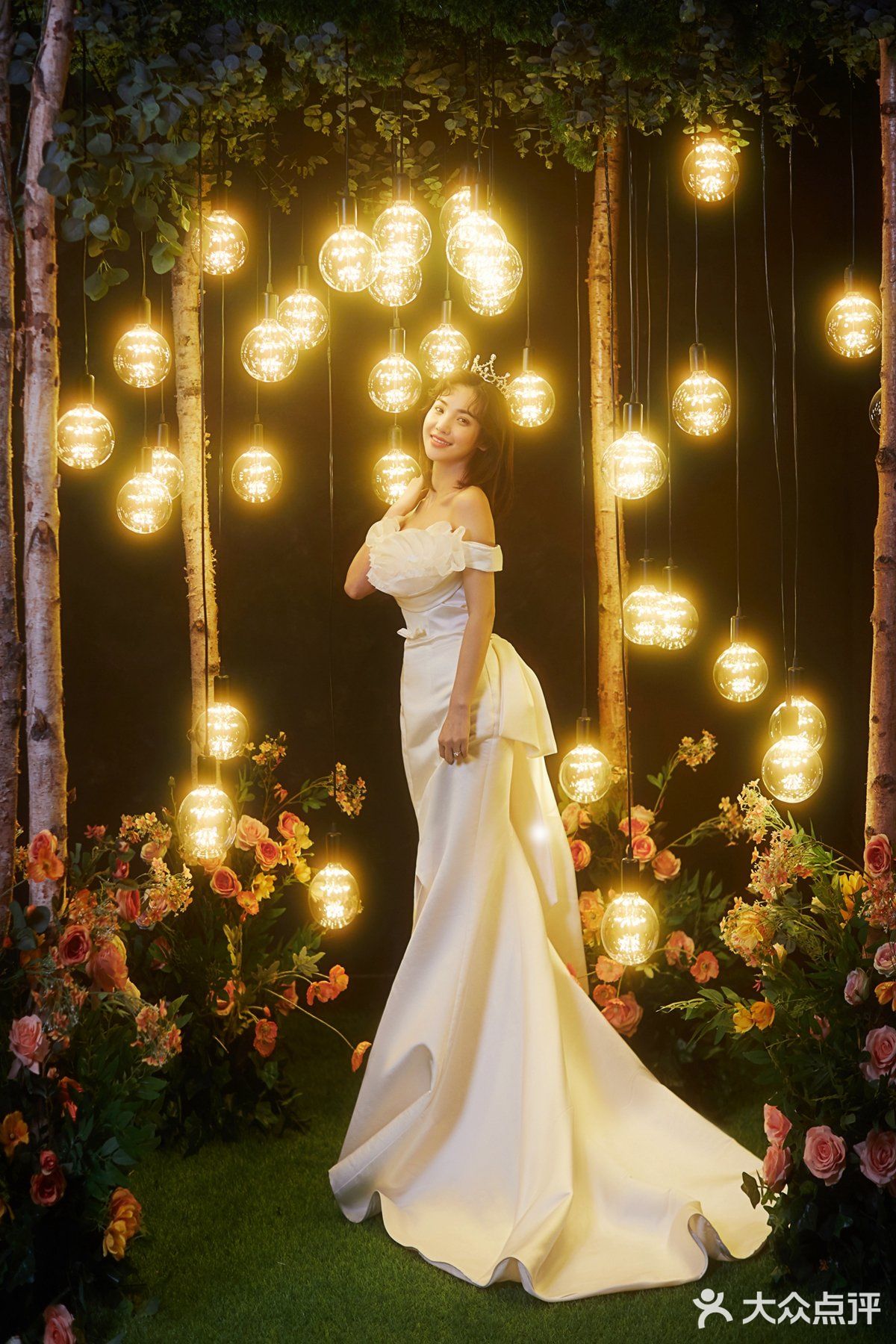 室内夜景93婚纱照