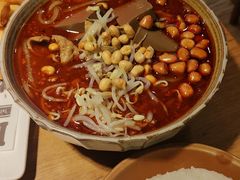 -九锅一堂酸菜鱼(学府凯德店)