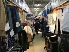 -兴旺欧韩城(上海兴旺国际服饰城店)