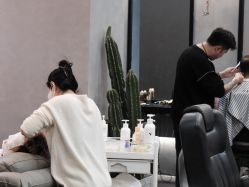 -老肖男士理发店