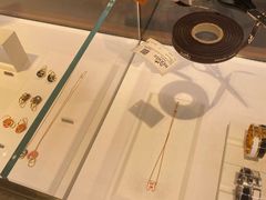 -爱马仕 HERMES(上海ifc商场店)