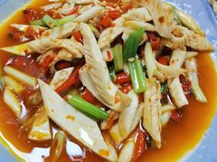 火爆黄喉-洪霞餐馆