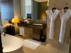 -广州天河希尔顿酒店