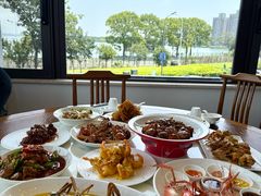 -品鲜村农家菜·阳澄湖大闸蟹(总店)