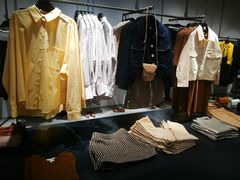 -URBAN REVIVO(欢乐海岸购物中心店)