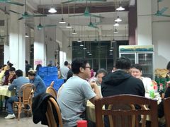 大堂-标记美食新鲜猪杂(兴南大道店)